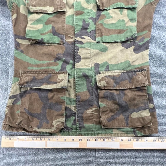 Vtg Distressed Military Woodland Camo Combat Field Jacket Mens Small Regular BDU - Picture 5 of 13